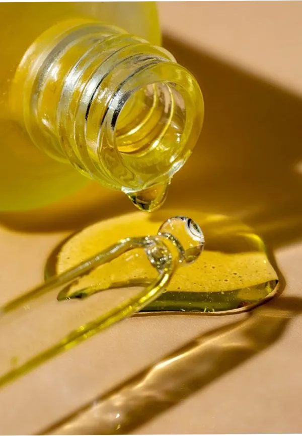 Huile visage de noisette - Ré-équilibrante – Image 2