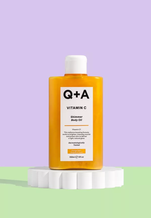 Vitamin C Shimmer Body Oil – Image 1